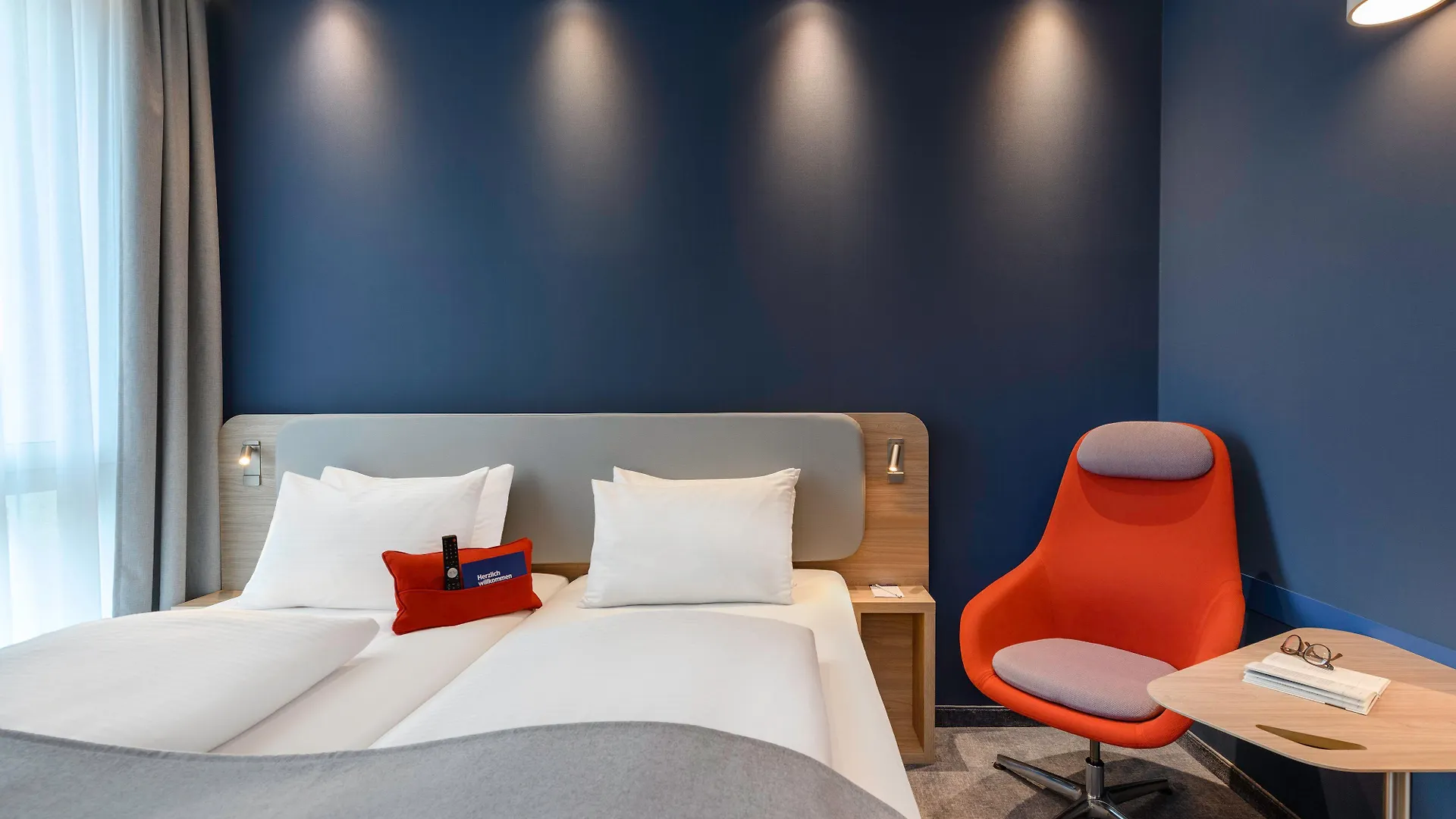 *** Hotel Holiday Inn Express - Regensburg By Ihg Germany