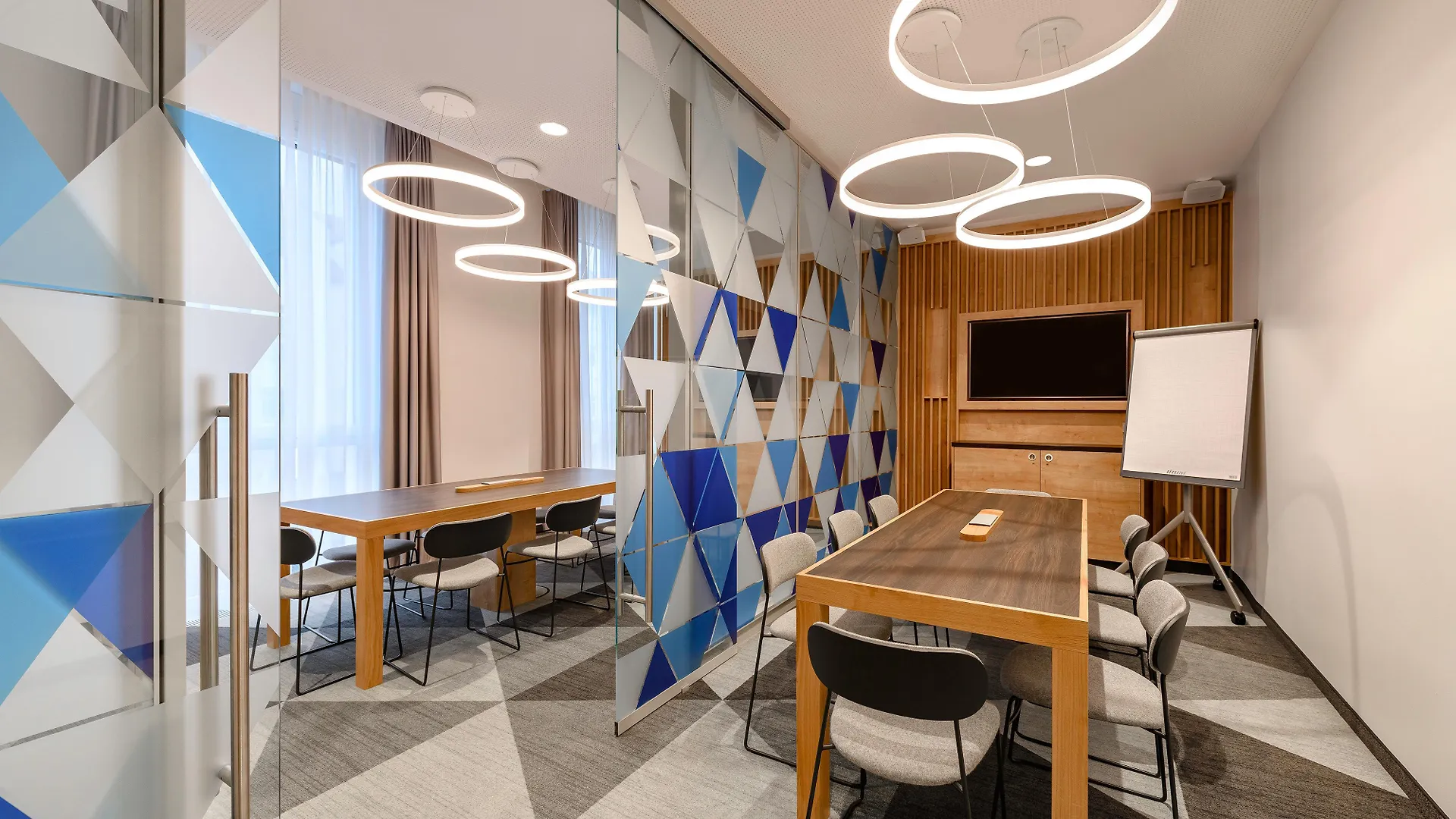 Holiday Inn Express - Regensburg By Ihg