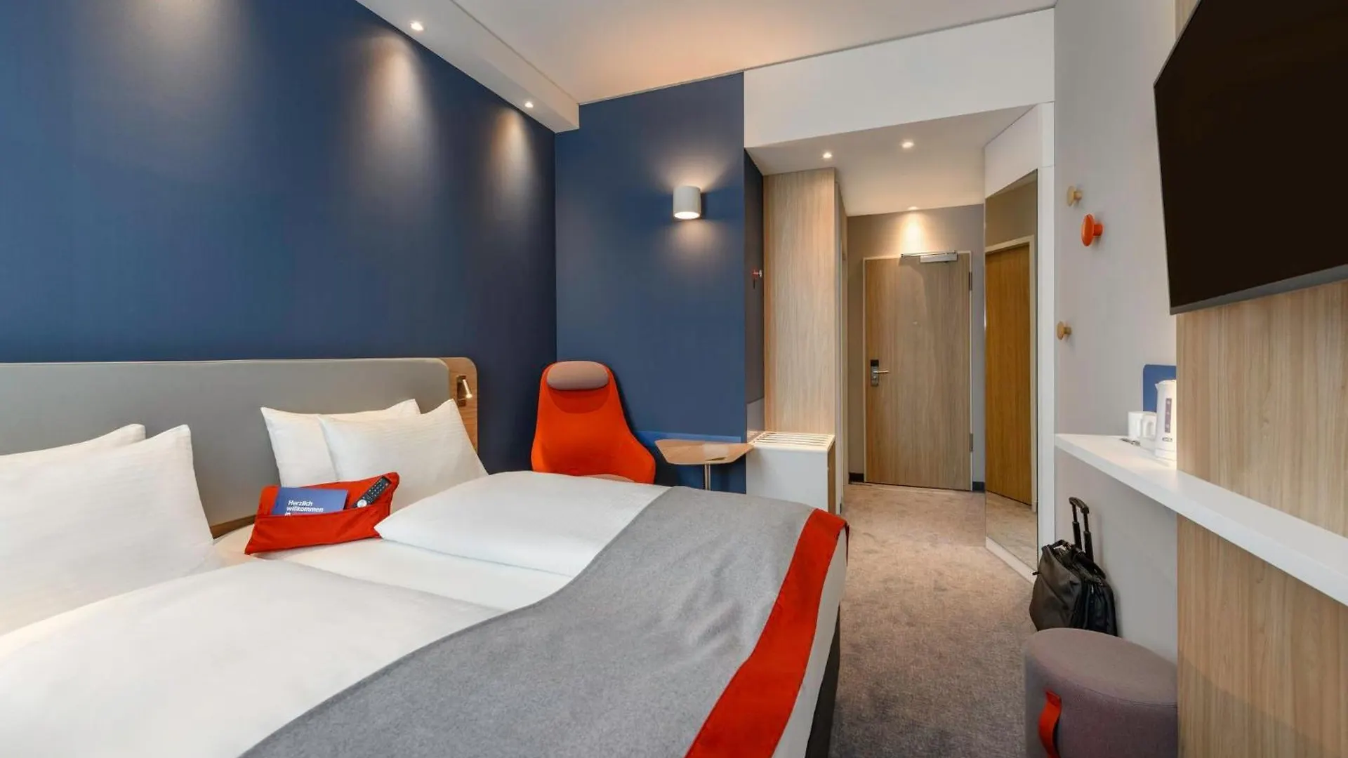 Holiday Inn Express - Regensburg By Ihg Hotel